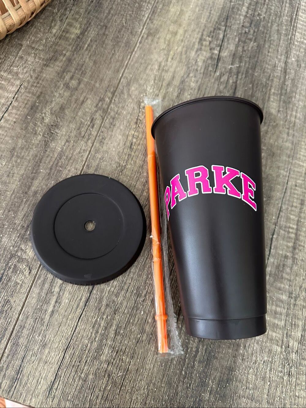 Parke X Dunkin Limited Edition Tumbler Plastic Travel Cup Lid Straw Black VIRAL